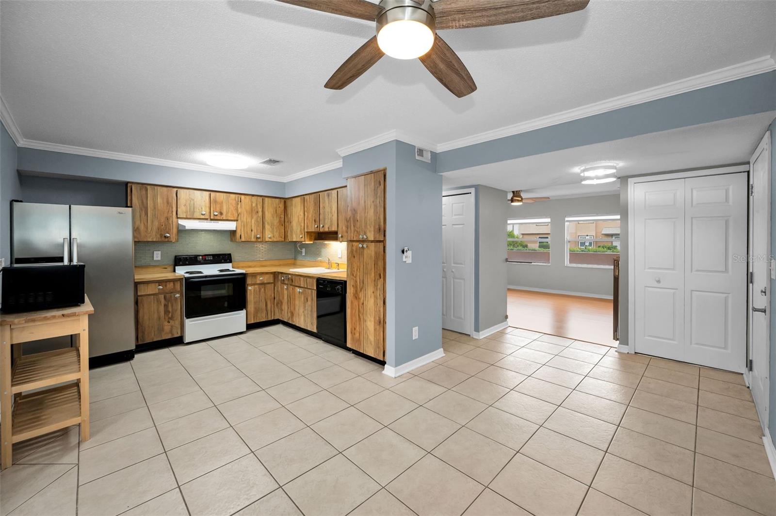Dining Room/Kitchen