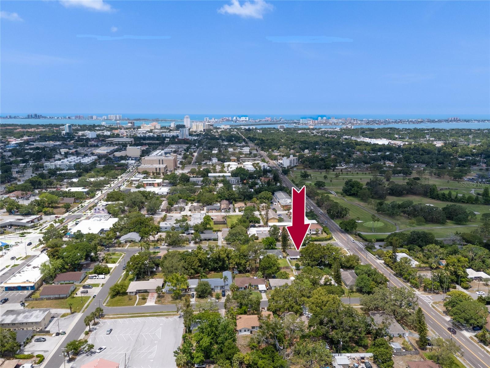 Close to Clearwater Beach and the Vibrant Downtown Clearwater