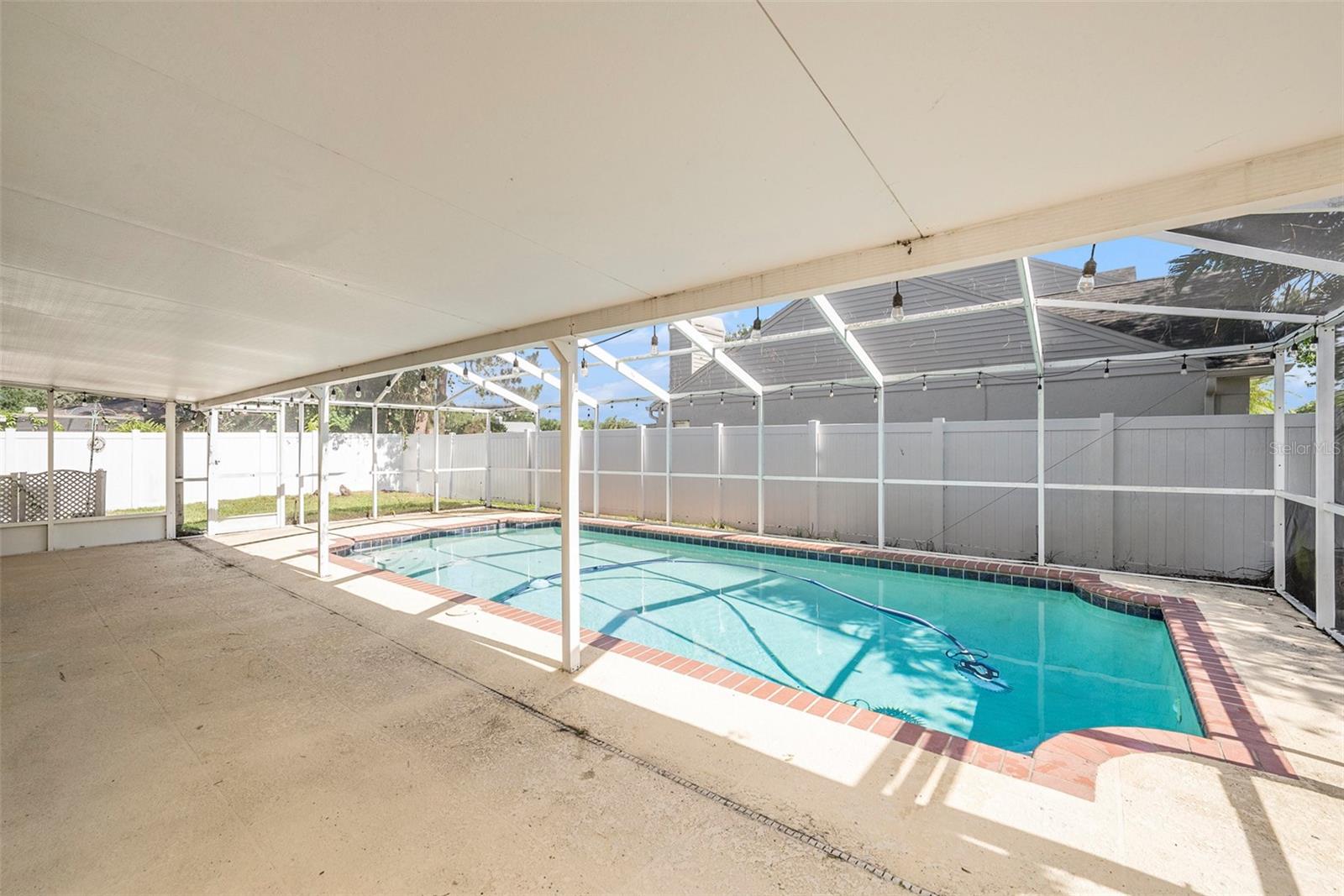 Lanai/Pool