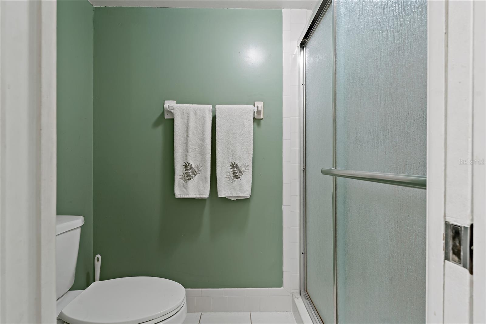 Primary En Suite Water Closet