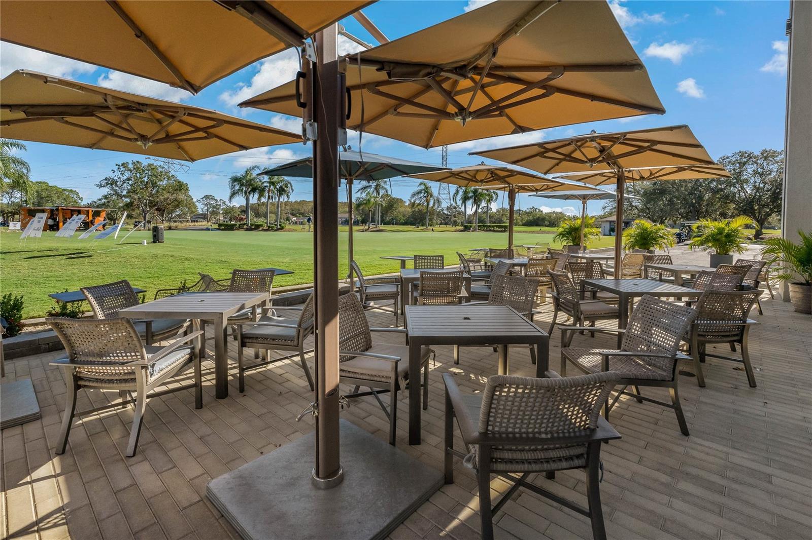 Clubhouse Outdoor Patio