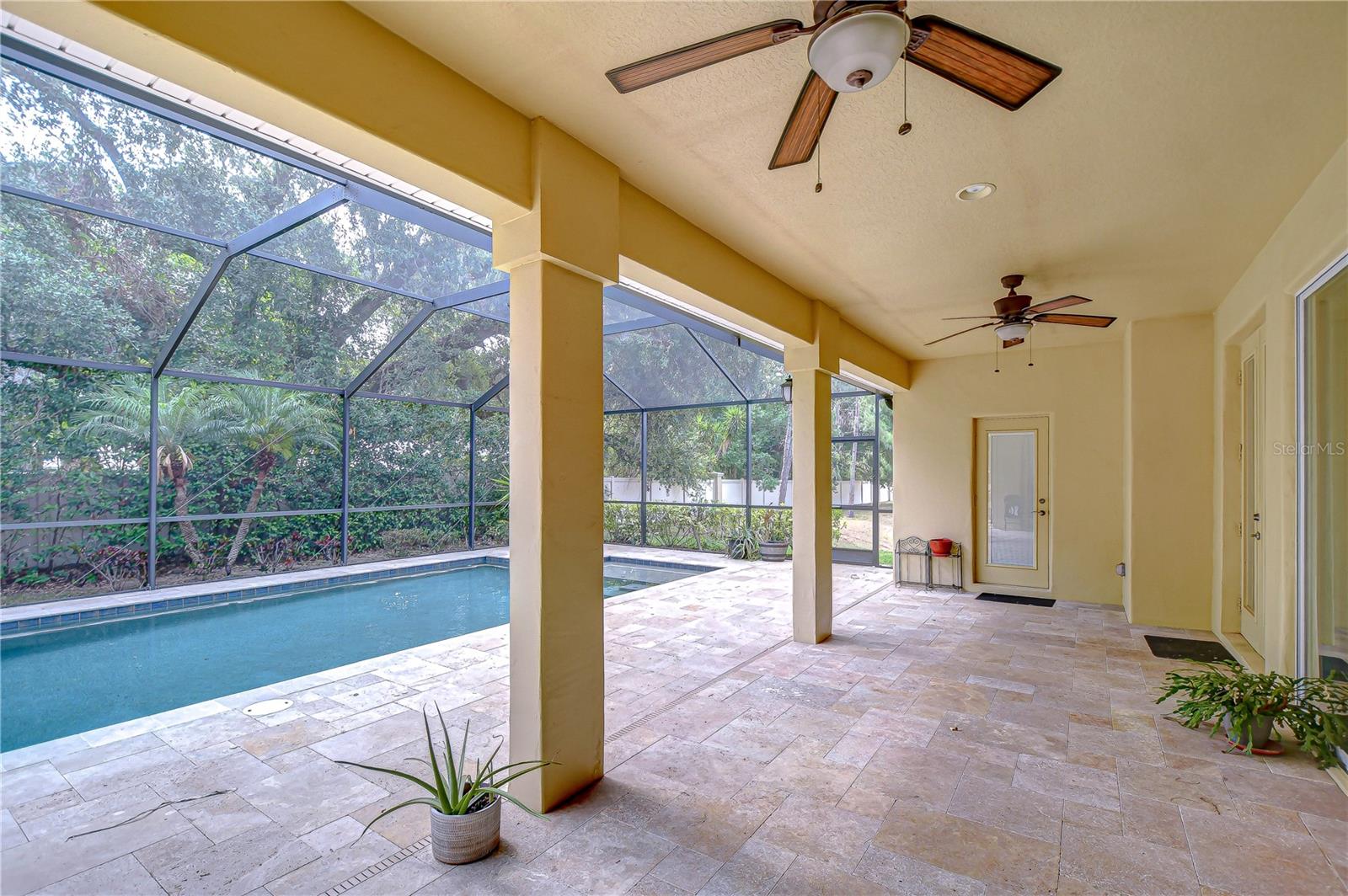 Wonderful space to enjoy Florida year-round!