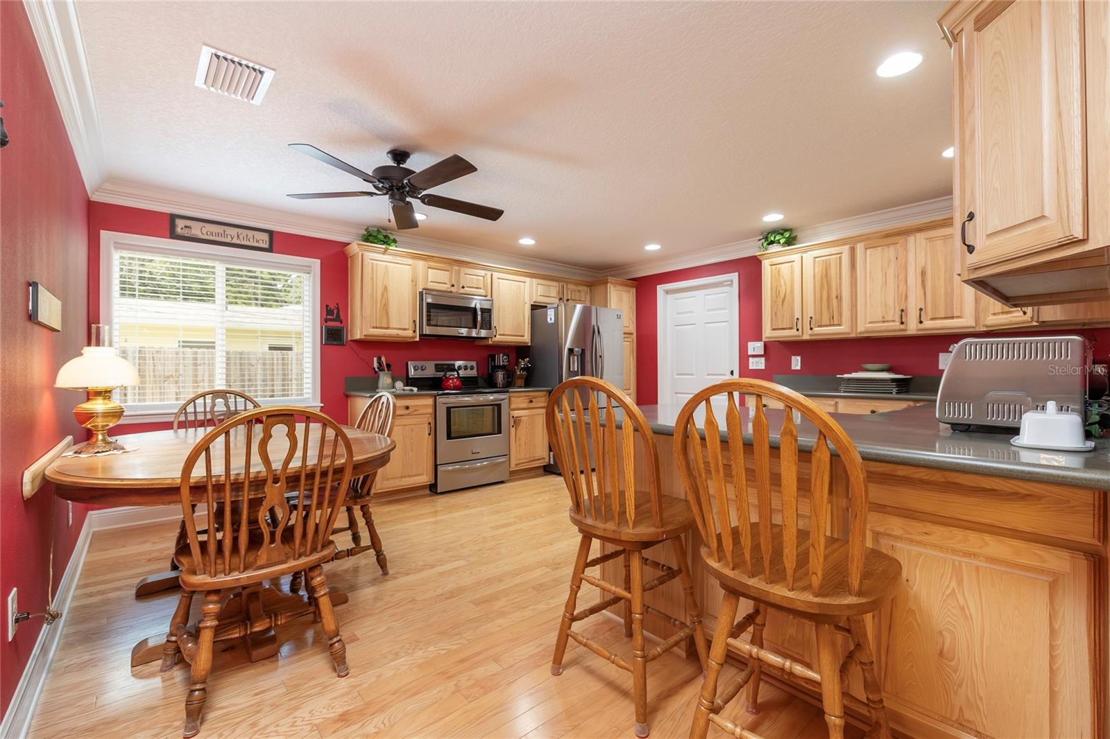 Large and Open Kitchen