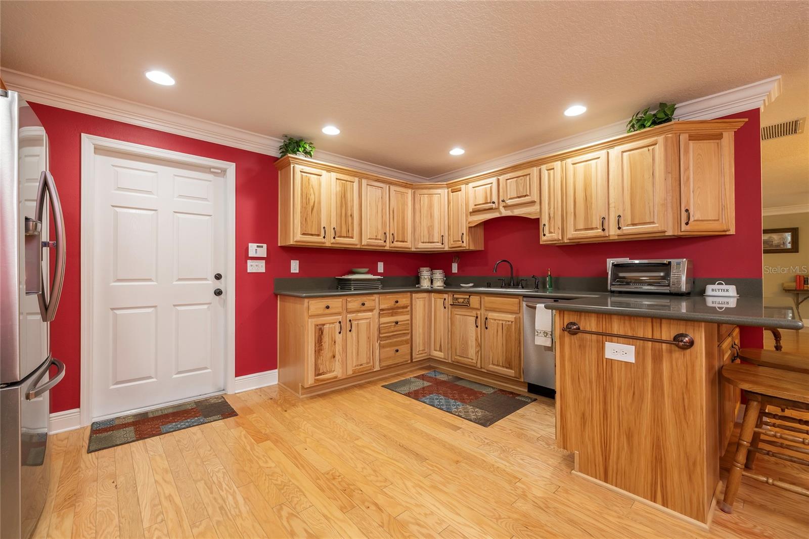 Large and Open Kitchen