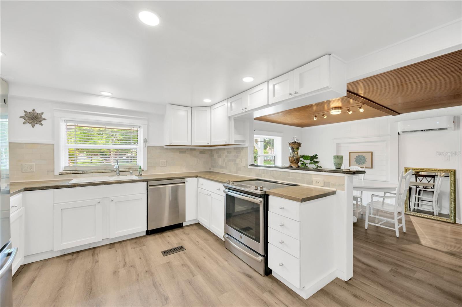 Kitchen & Dining room are connected to make entertaining a breeze.