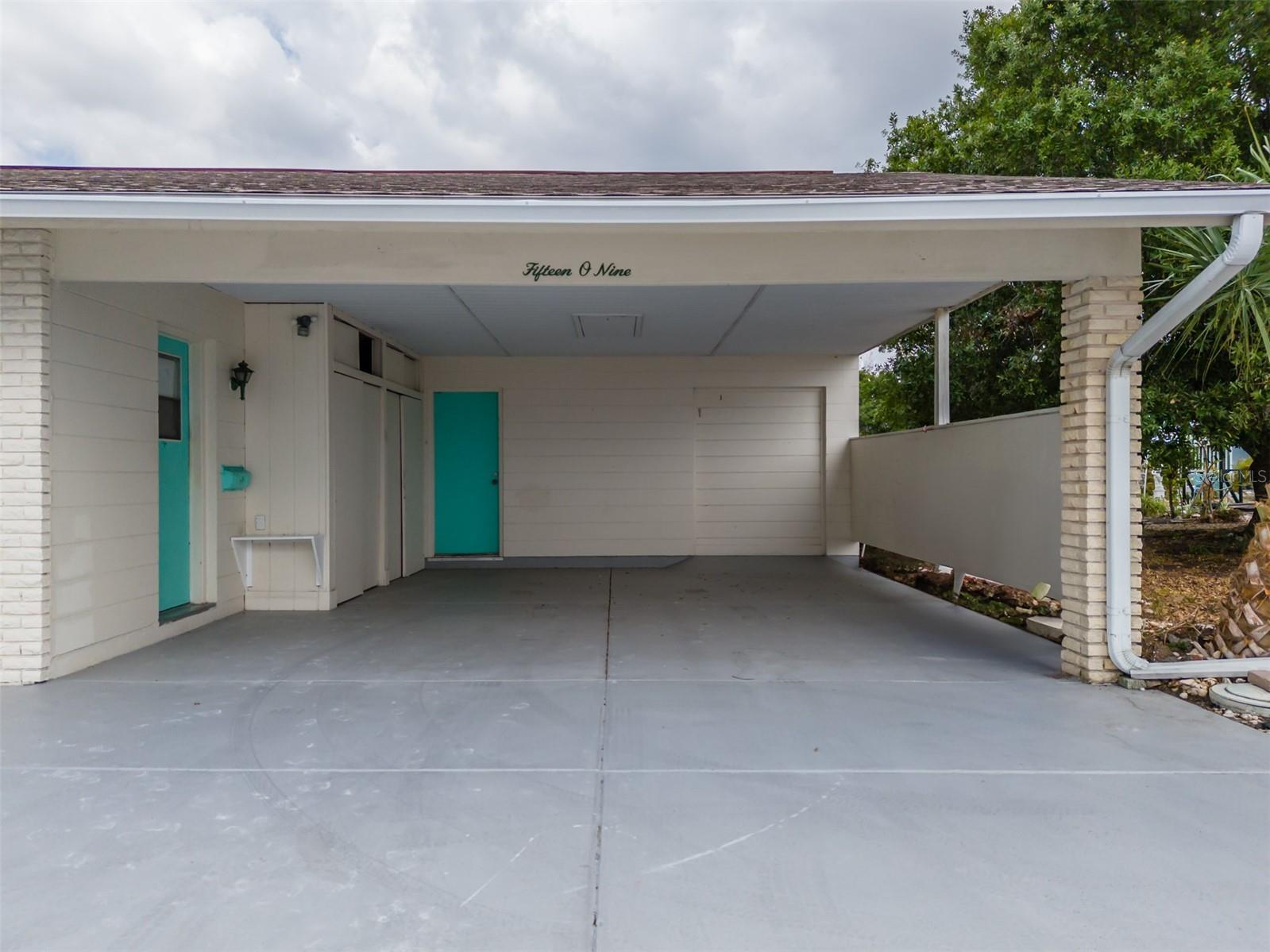 Carport