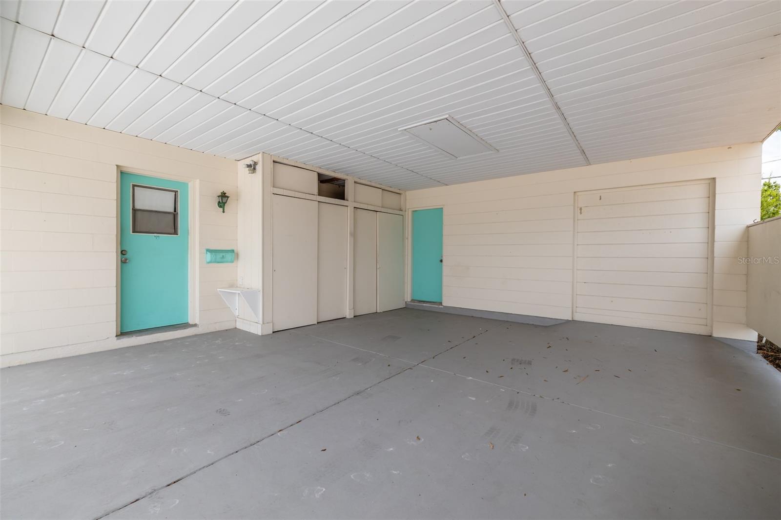 Carport