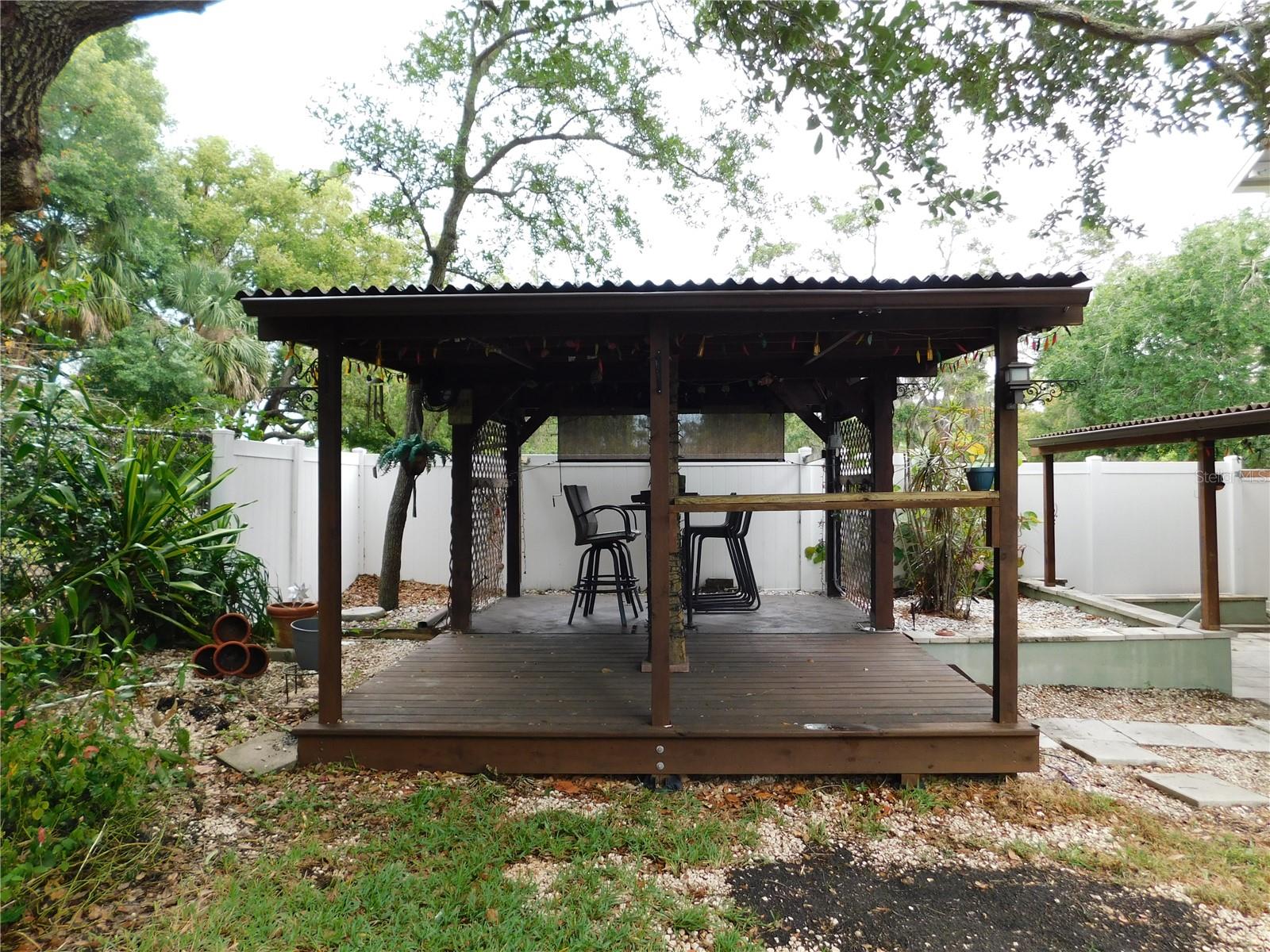 Deck with bar area