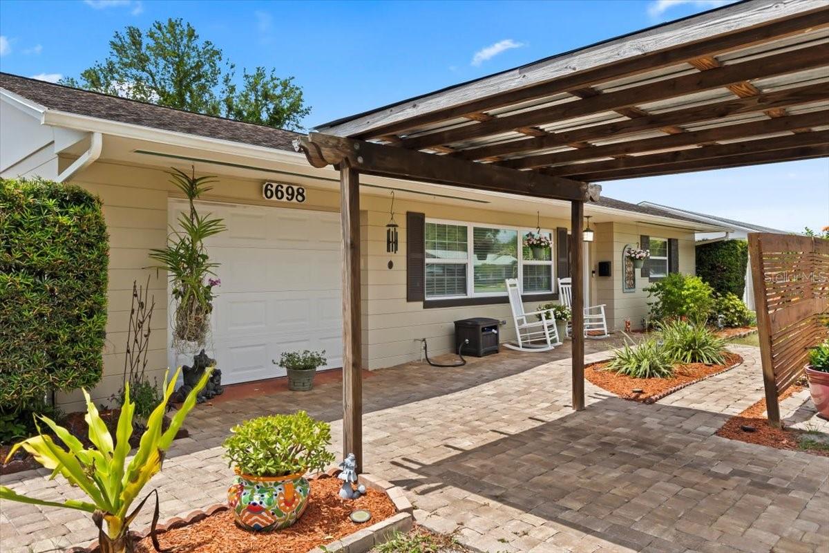 Carport
