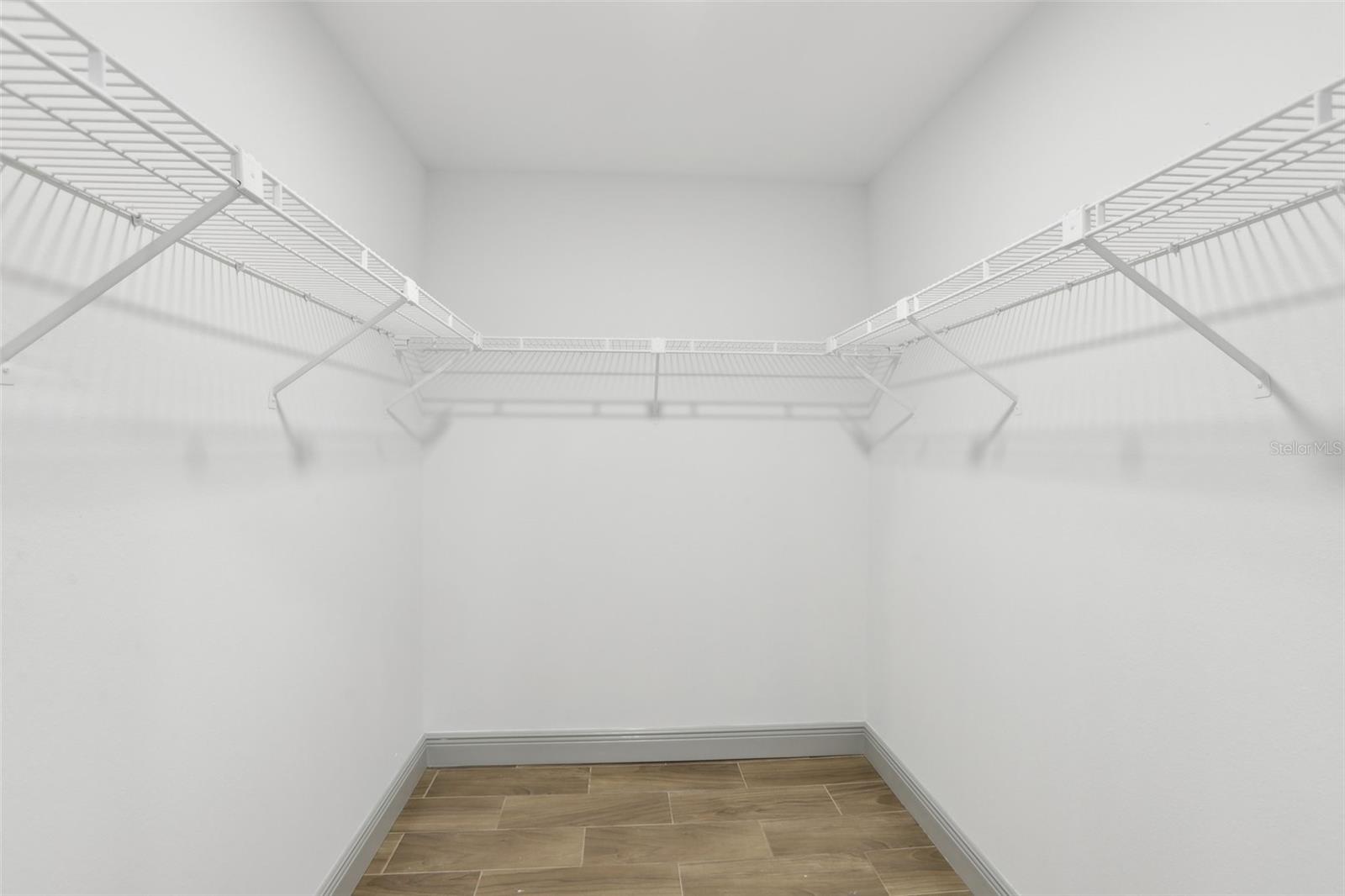 Primary ensuite Closet