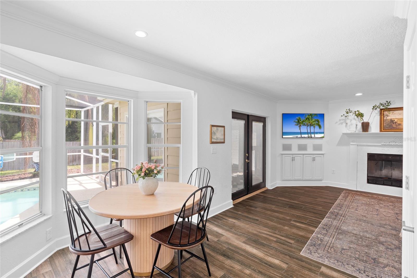 Breakfast Nook