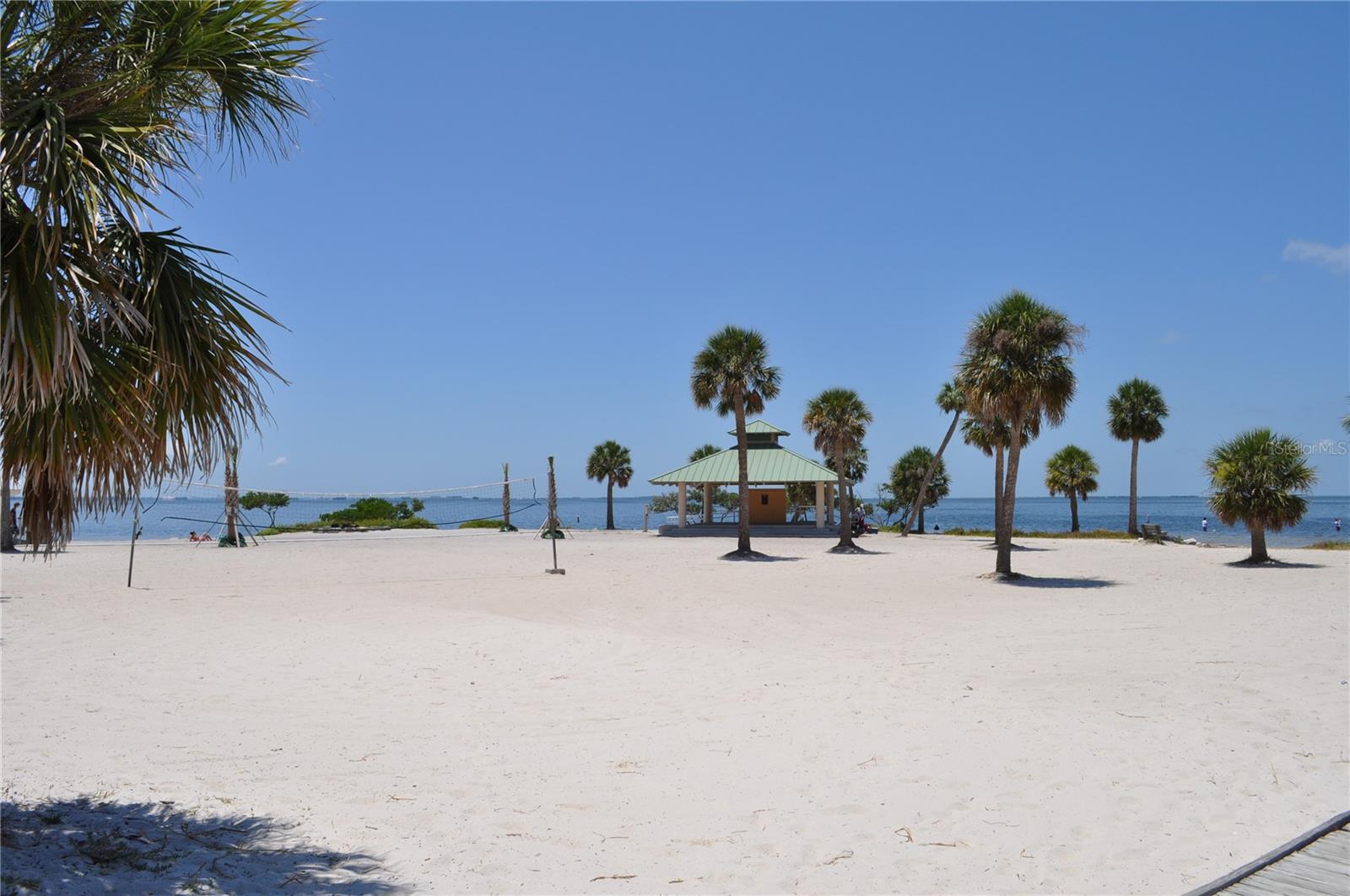 Nearby Sunset Beach is just a bike ride away.