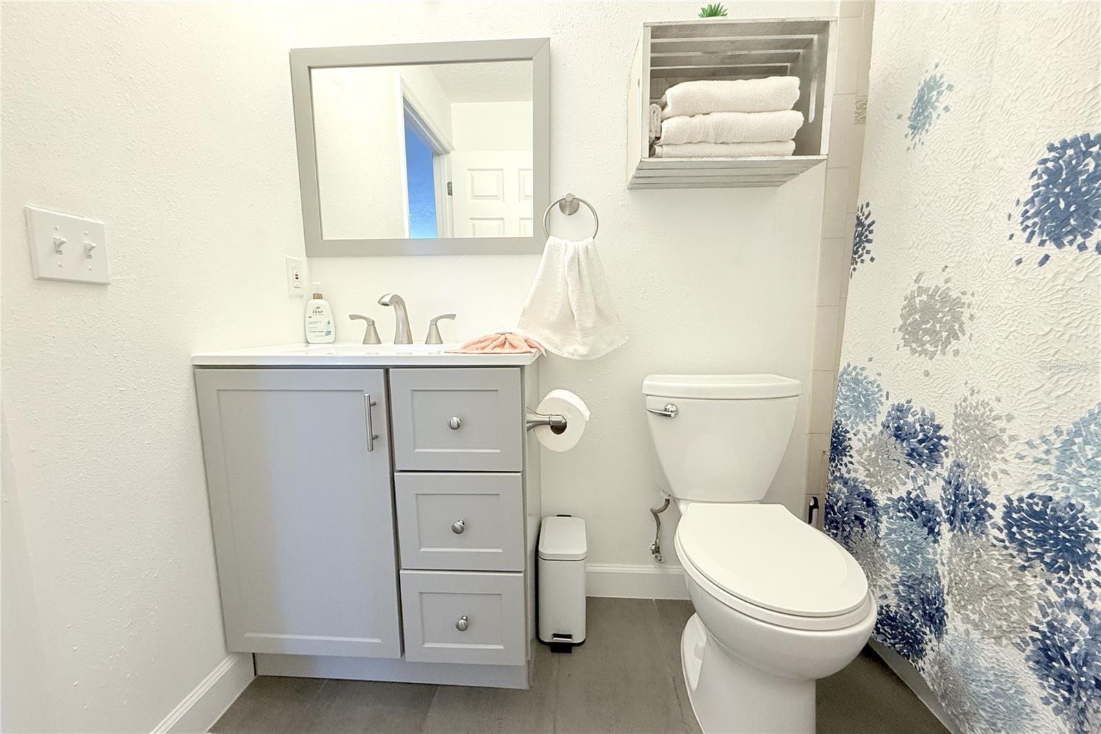 GUEST BATHROOM