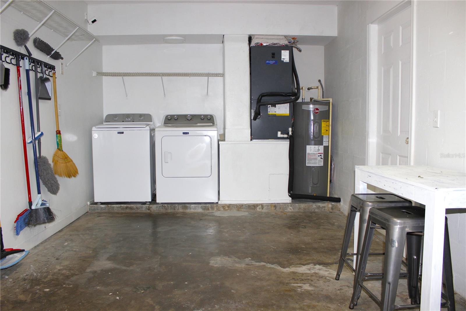 LAUNDRY IN GARAGE
