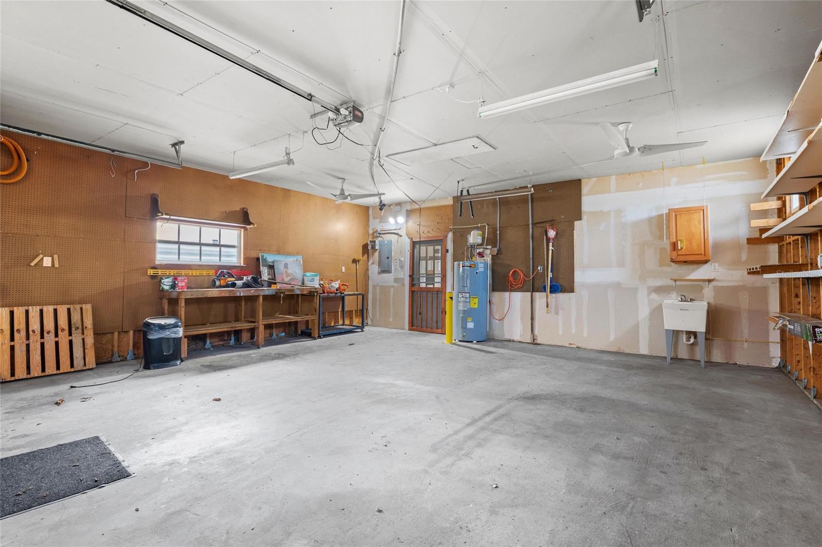 2 Car Garage