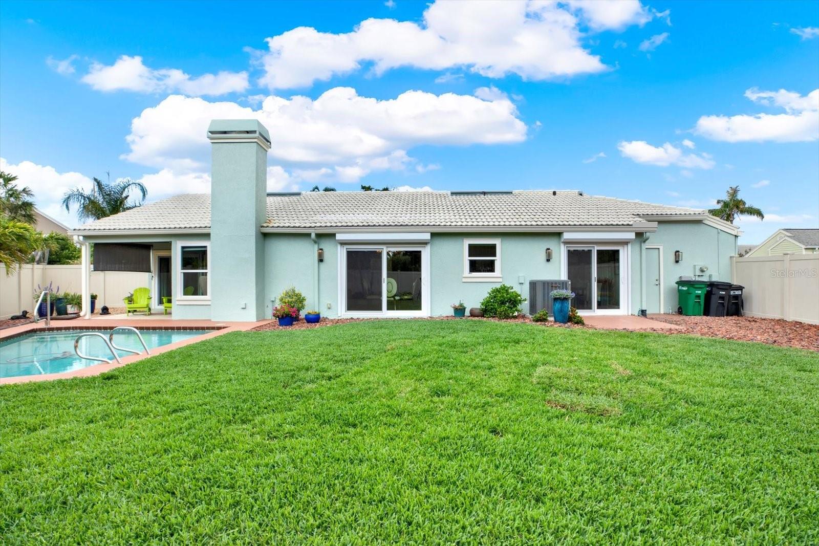 Backyard Privacy & Fenced In