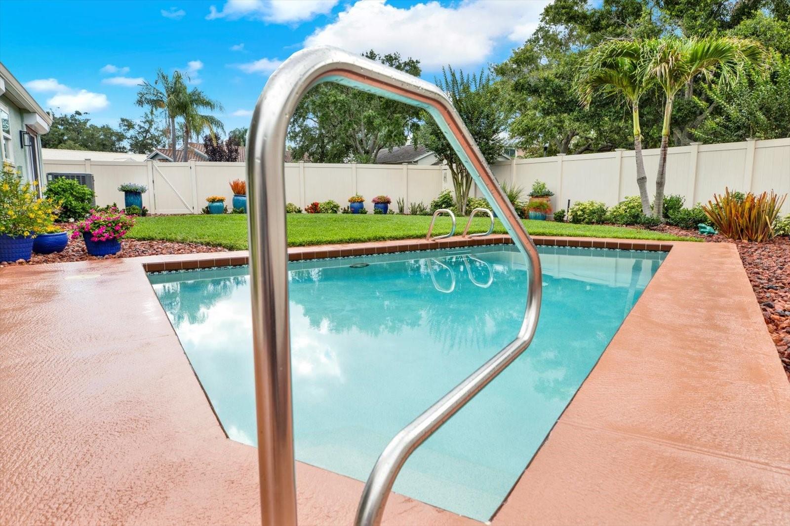 Pool - with no trees nearby - enjoy the sky and fresh air with no need for a birdcage!