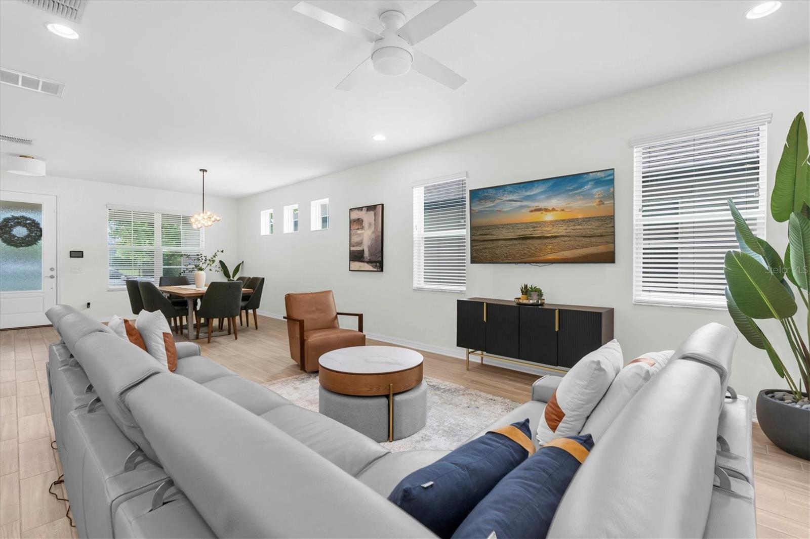 COZY LIVING ROOM
