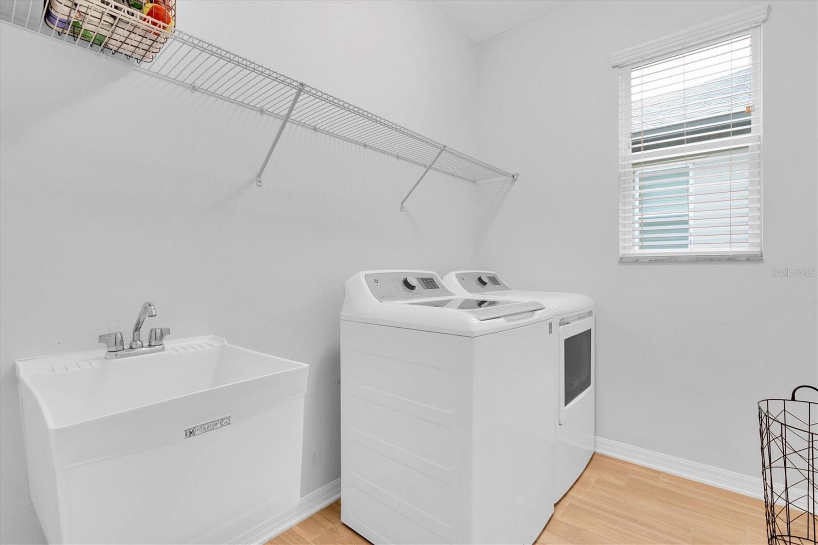LAUNDRY