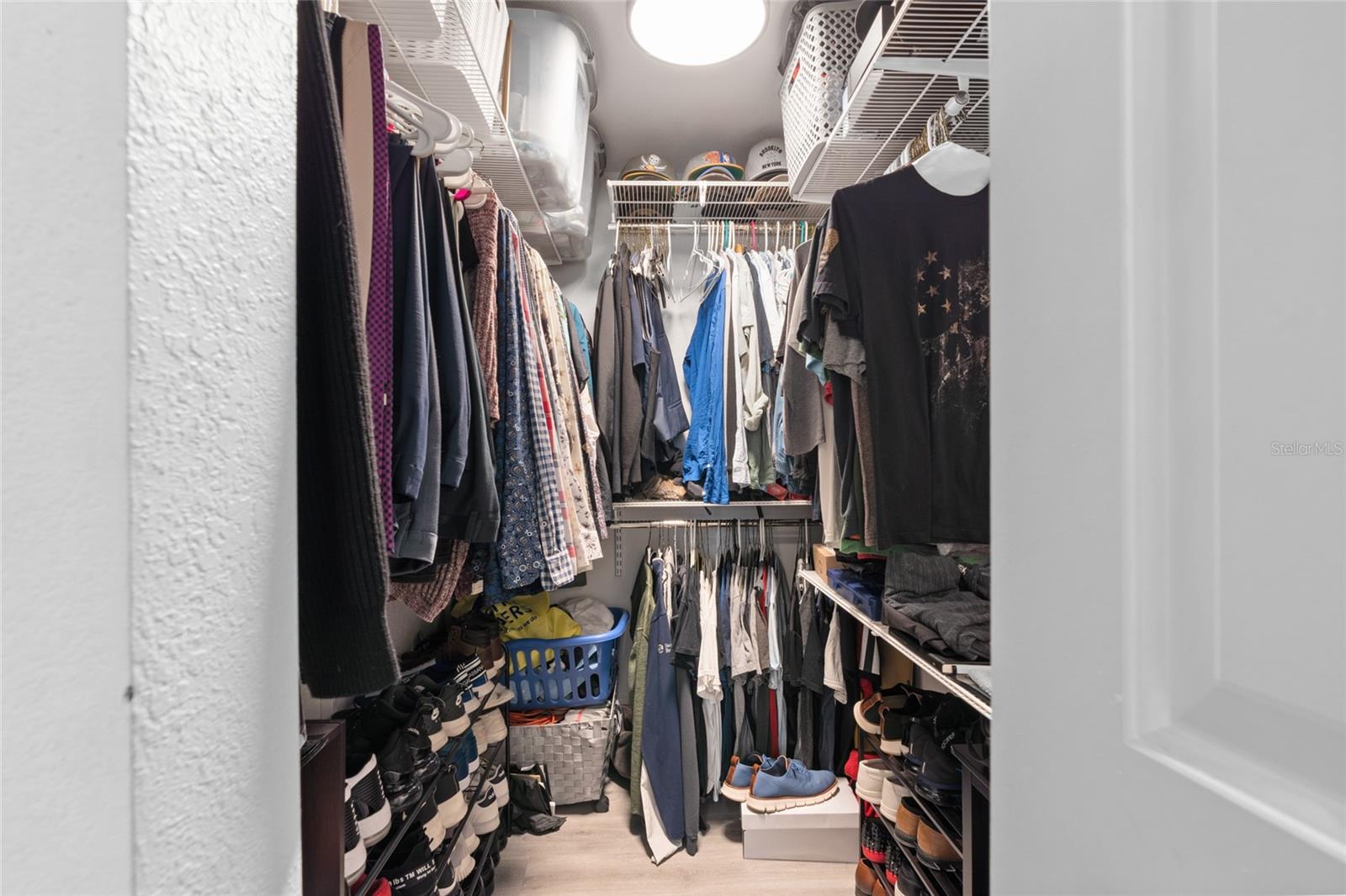 Walk In Closet 2