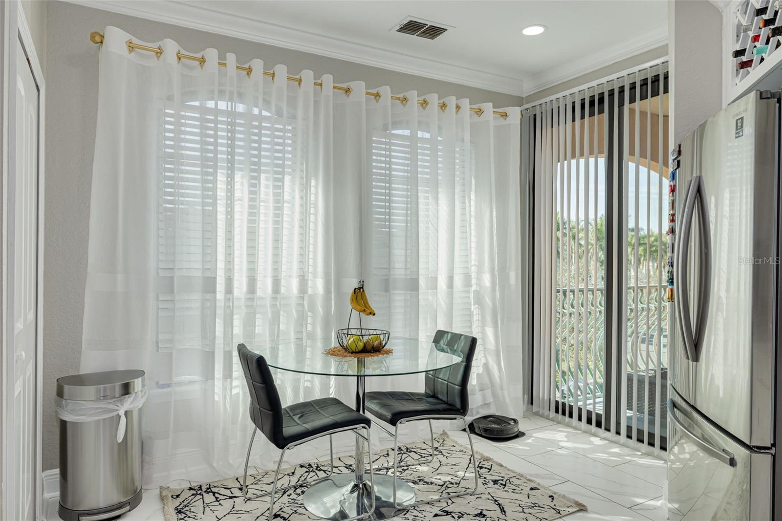 breakfast nook