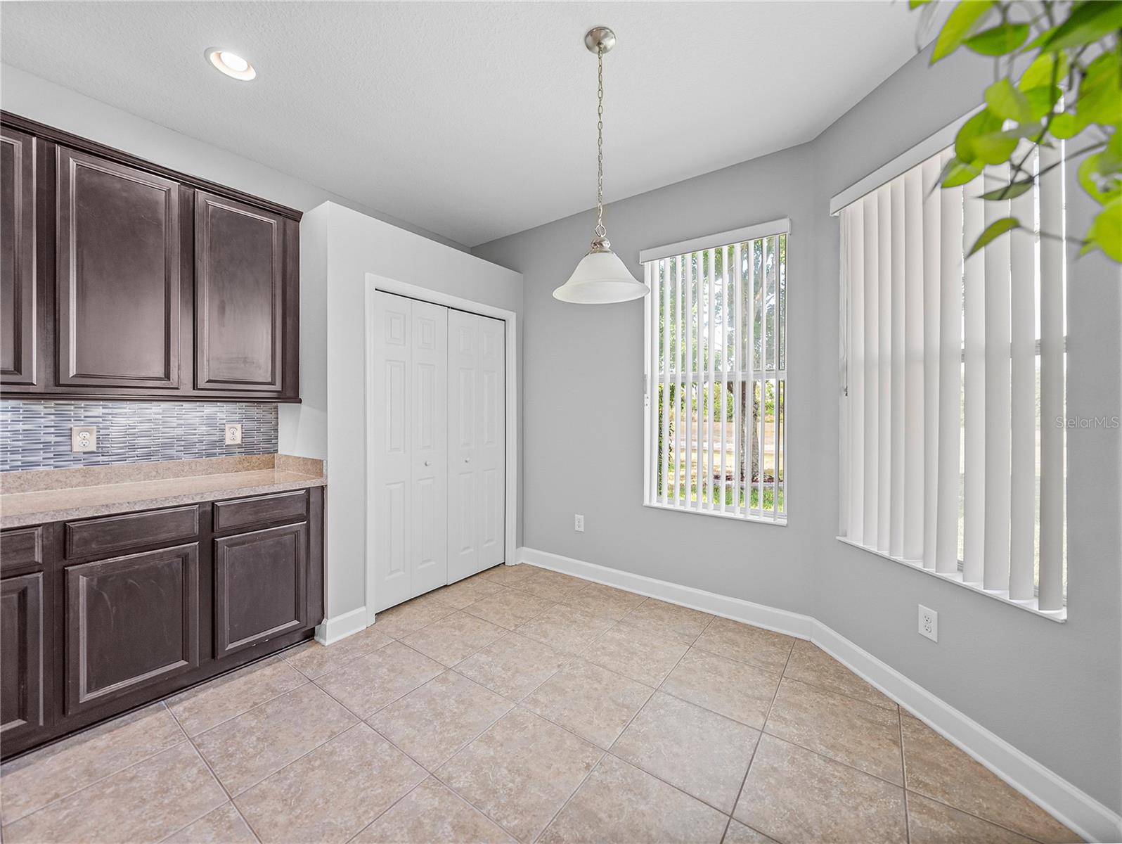 Dinette with pantry