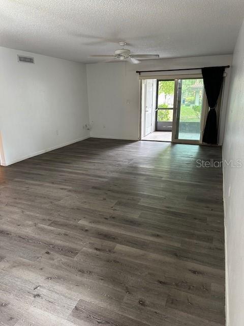LR Looking to rear porch