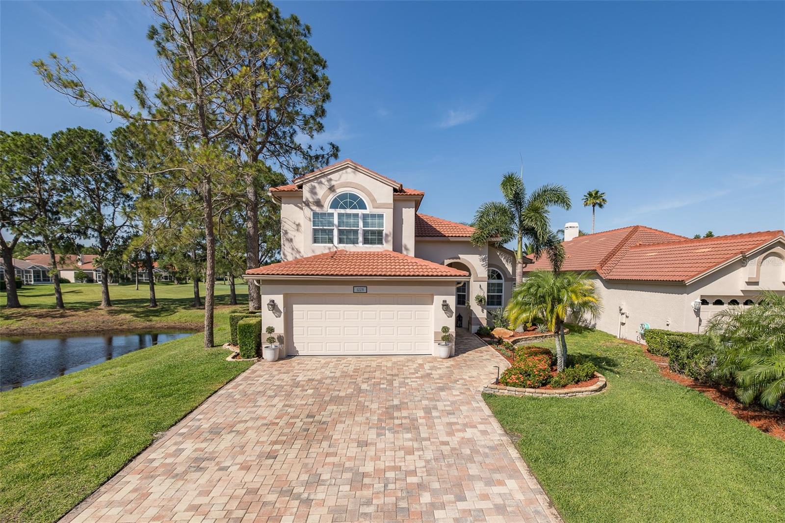 Brick paver driveway