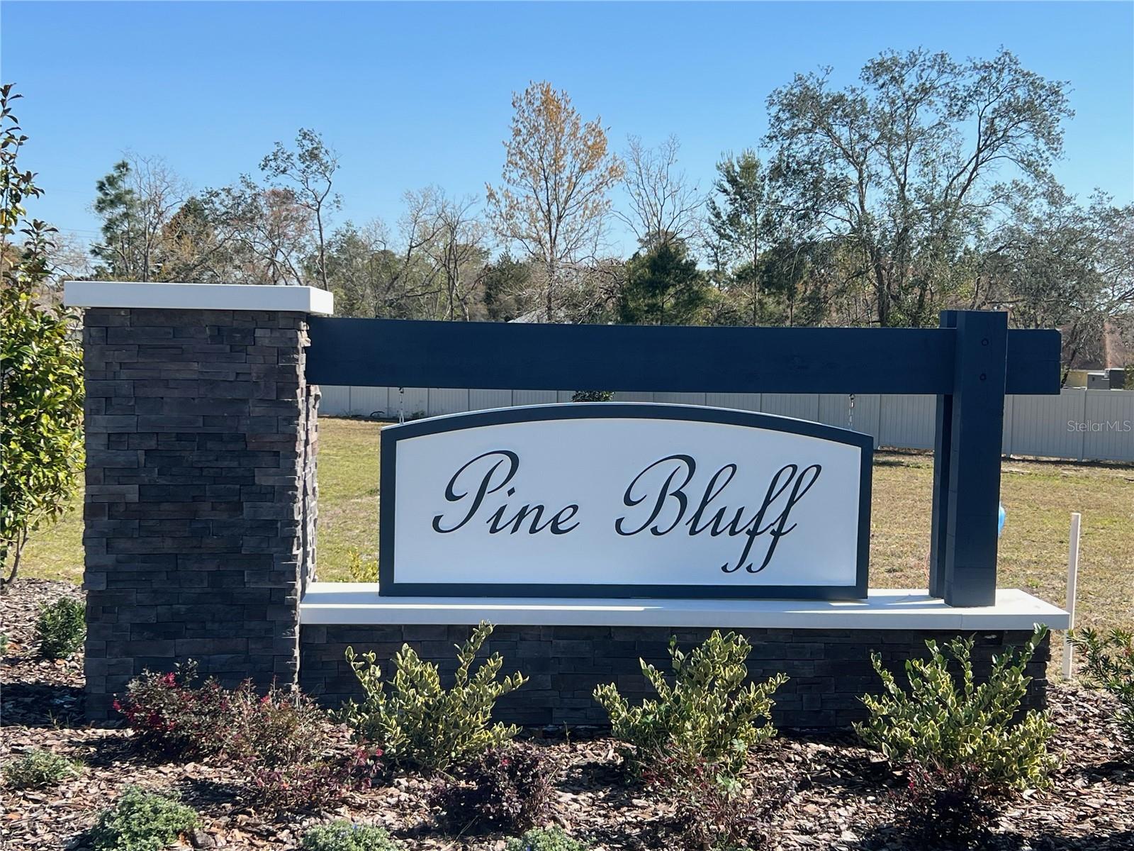 Entrance sign