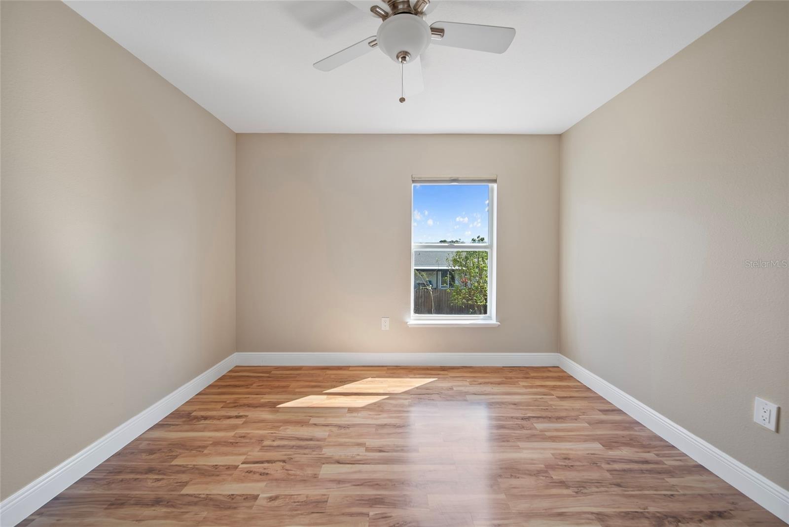 Secondary bedroom 2