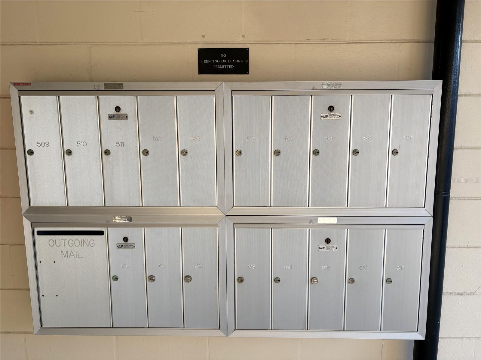 Mail box and trash bin is accessible via a covered walk way