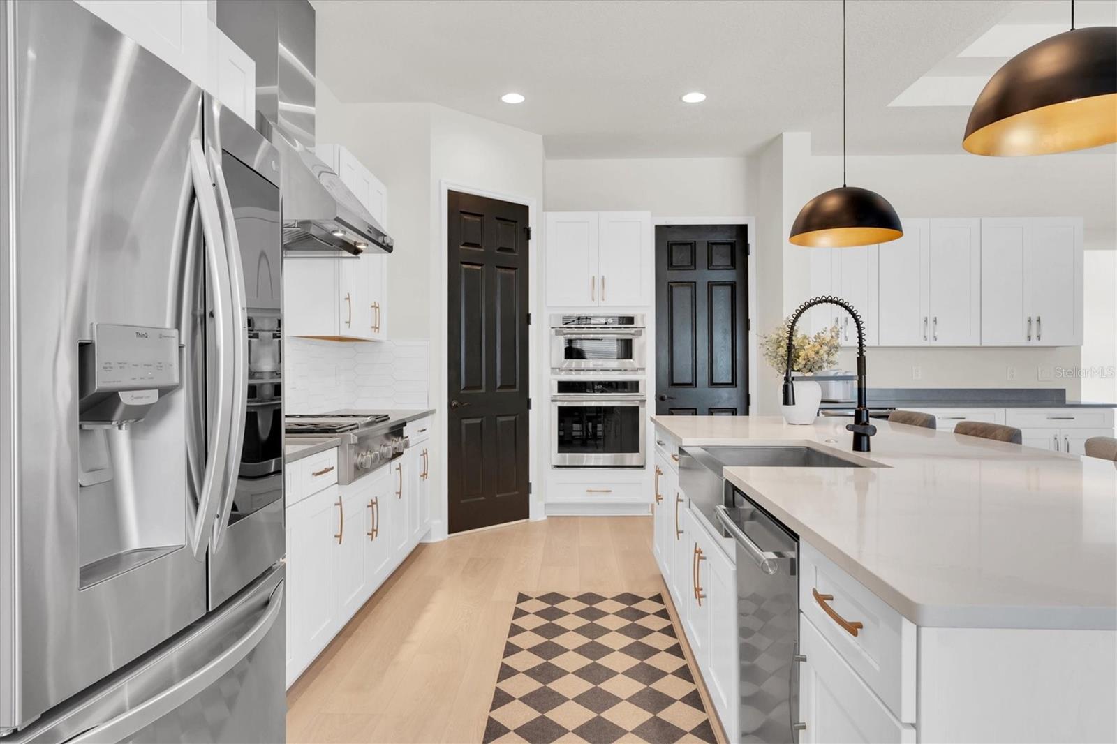SPACE FOR ALL THE KITCHEN TOOLS