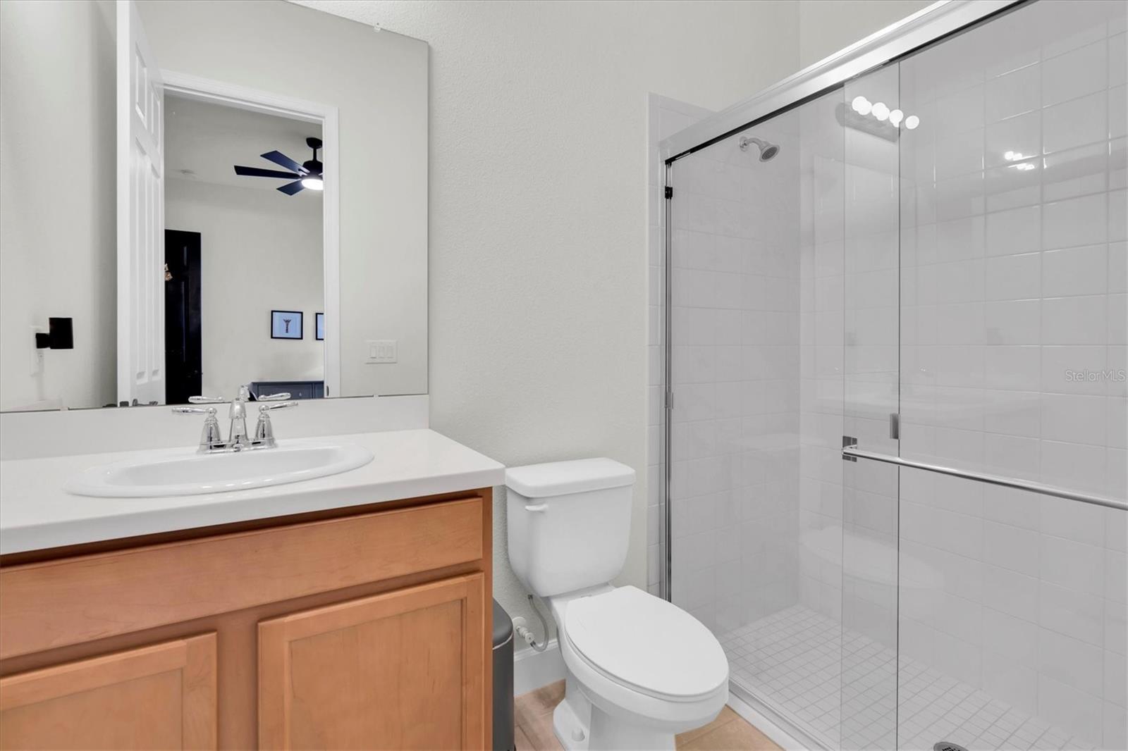 BATH 2 ENSUITE