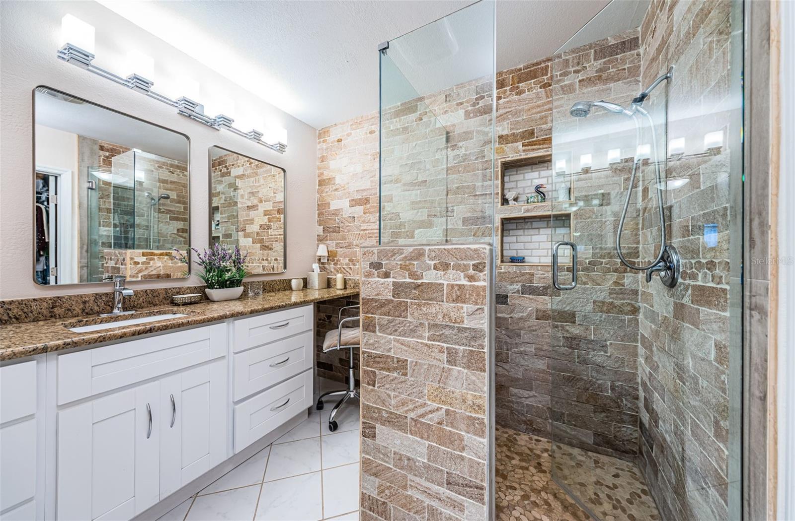 En-Suite Bathroom
