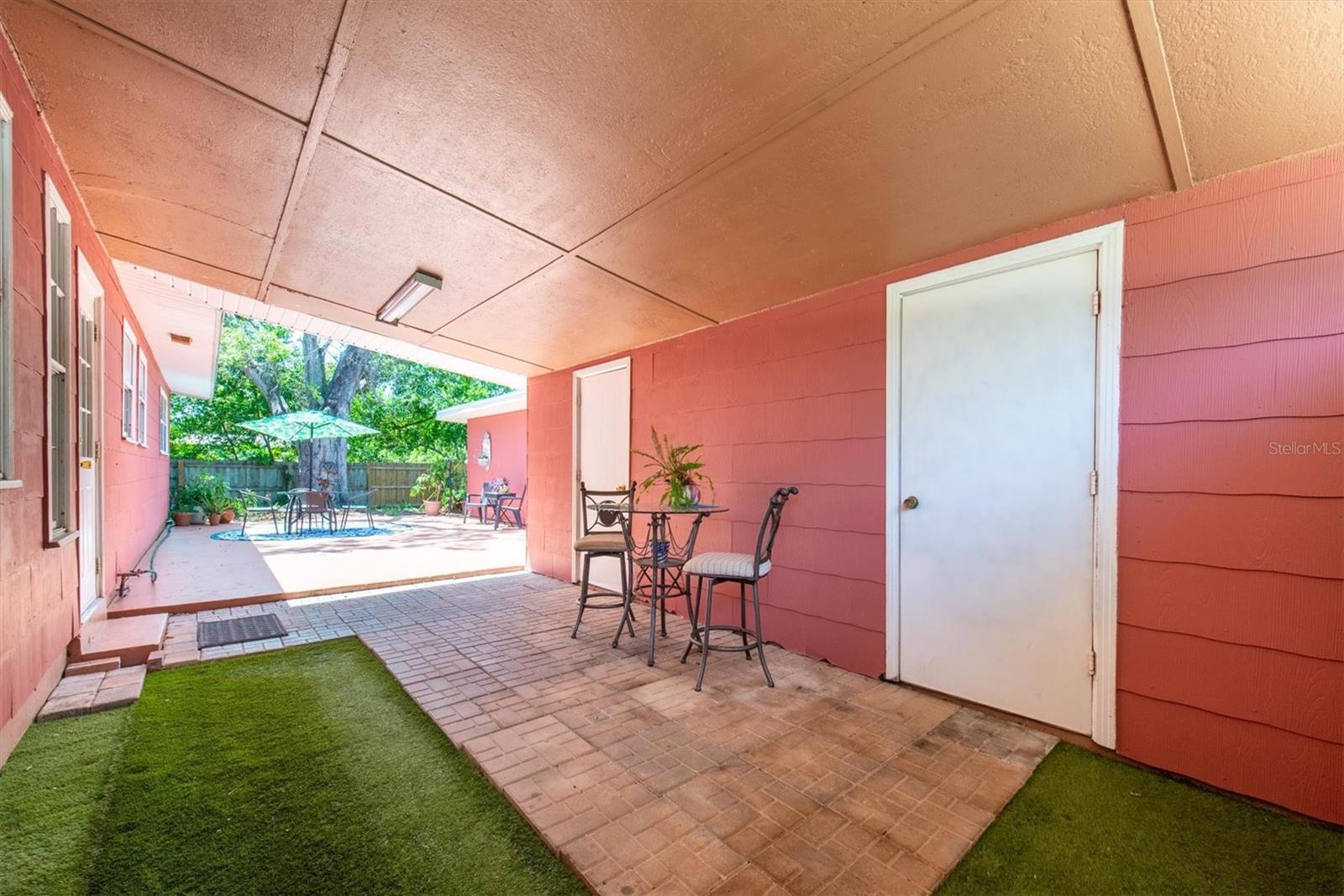 covered patio