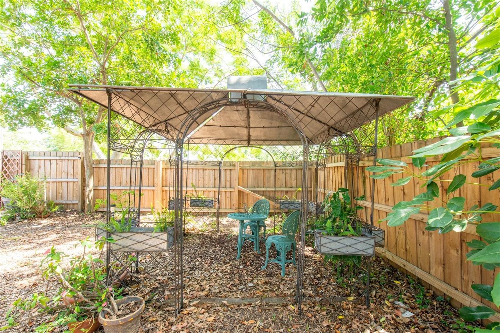 yard gazebo