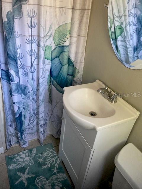 APT B Bath