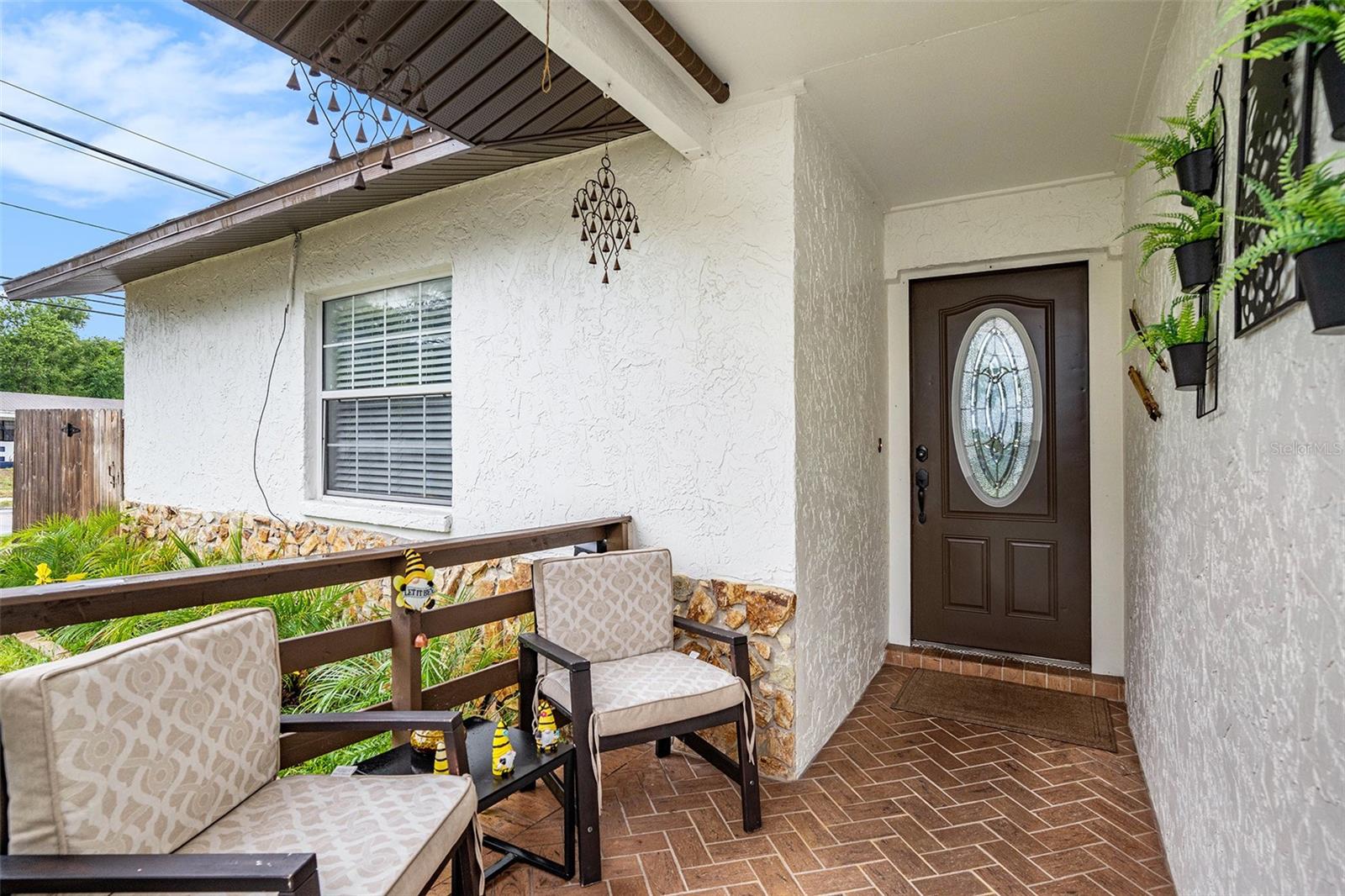 UNIQUE and FLEXIBLE 4 beds / 3 baths home nestled on a beautifully fenced corner lot in the sought-after Riverside Estates (NO HOA and NO flood zone).