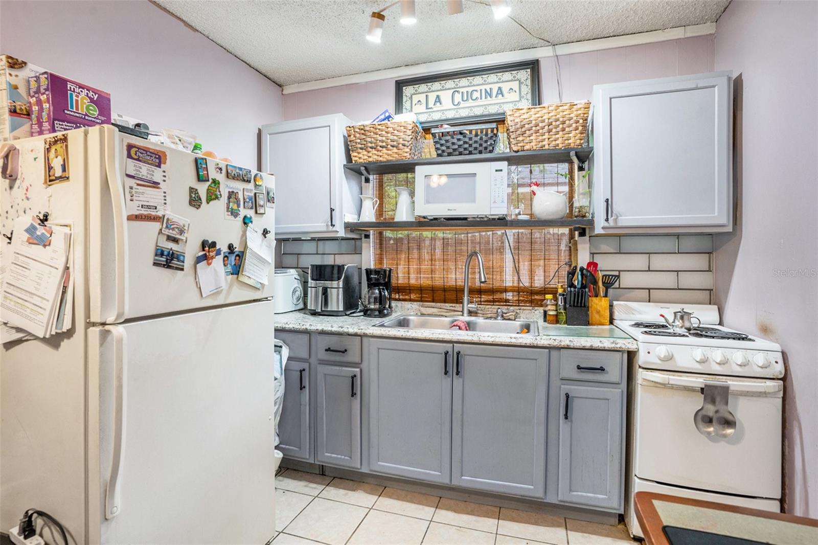 Area 3: Kitchen