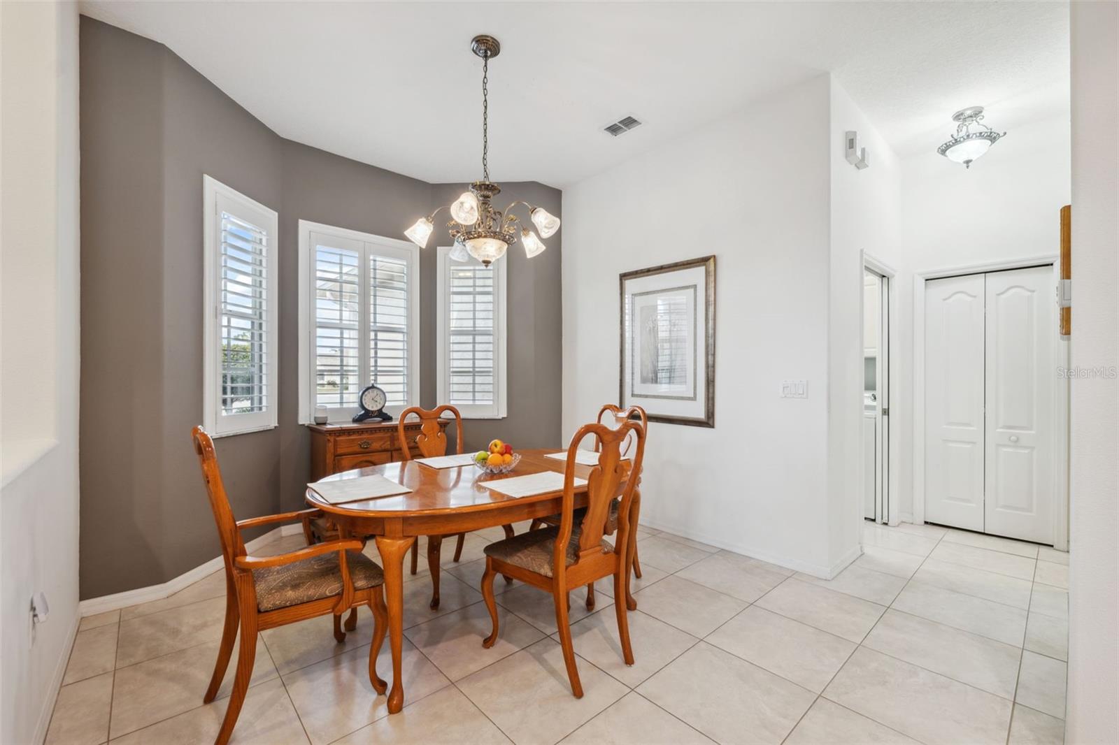 Breakfast Nook
