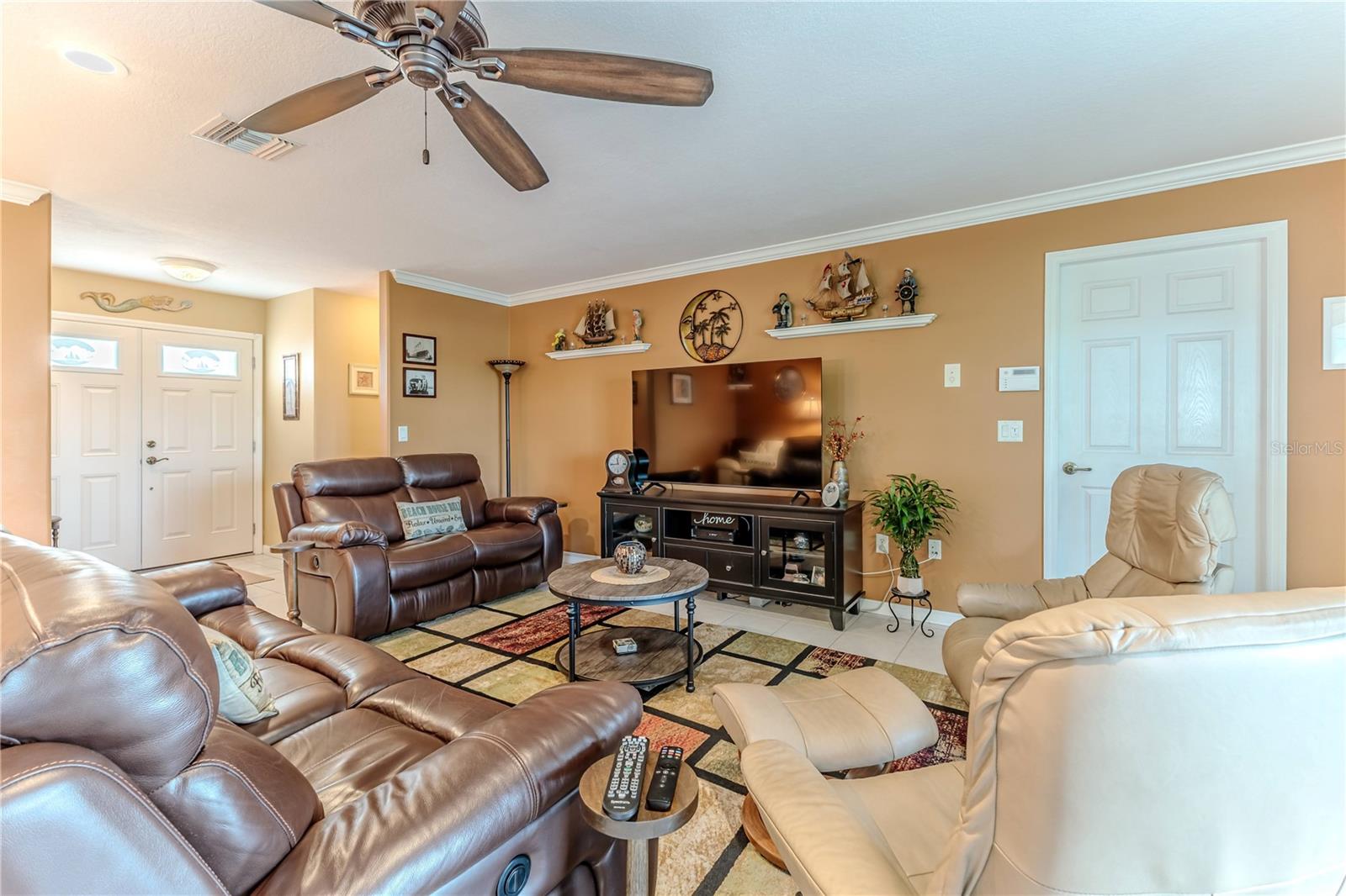 Living Room with Crown Molding