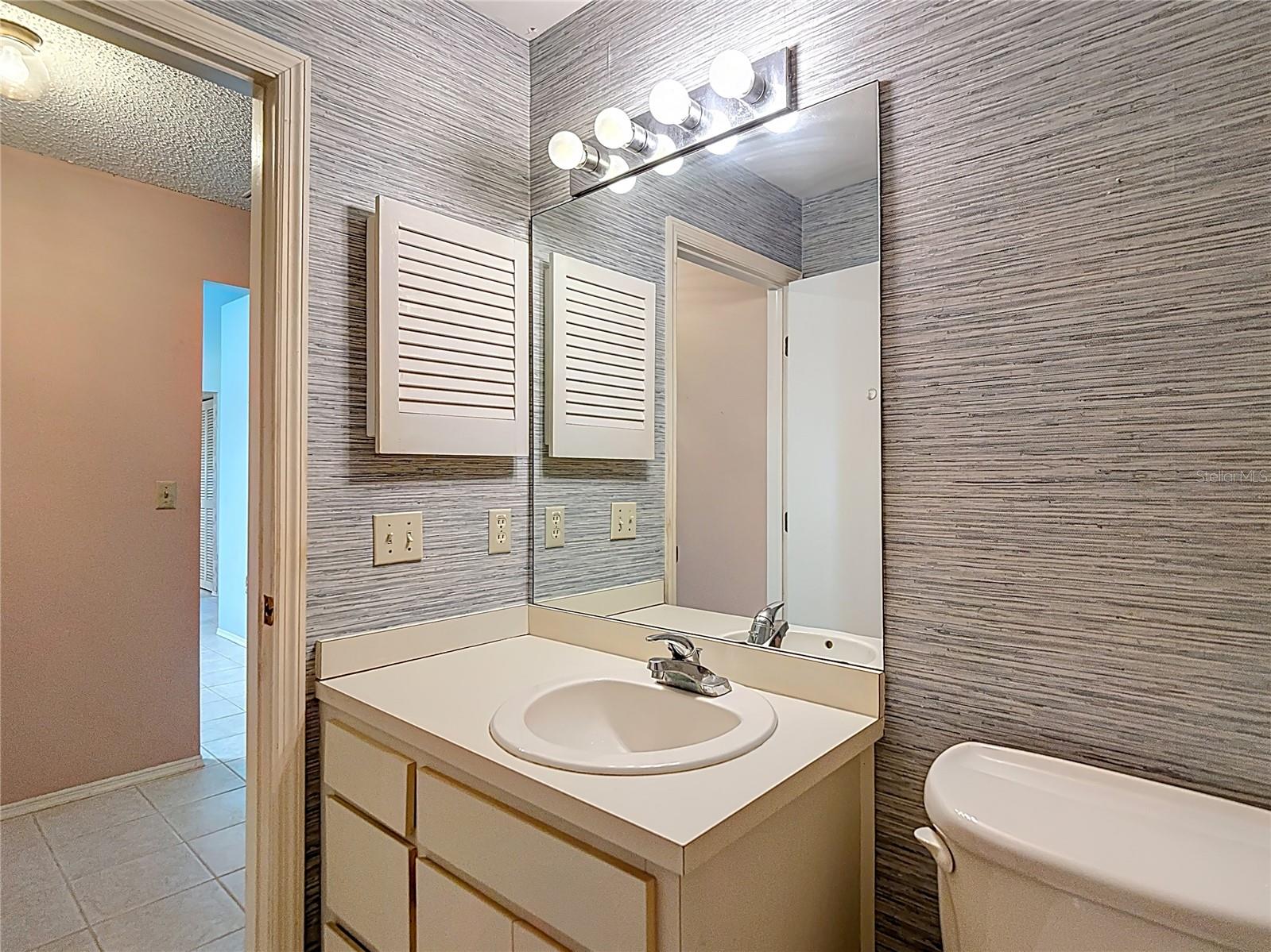 Guest Bathroom