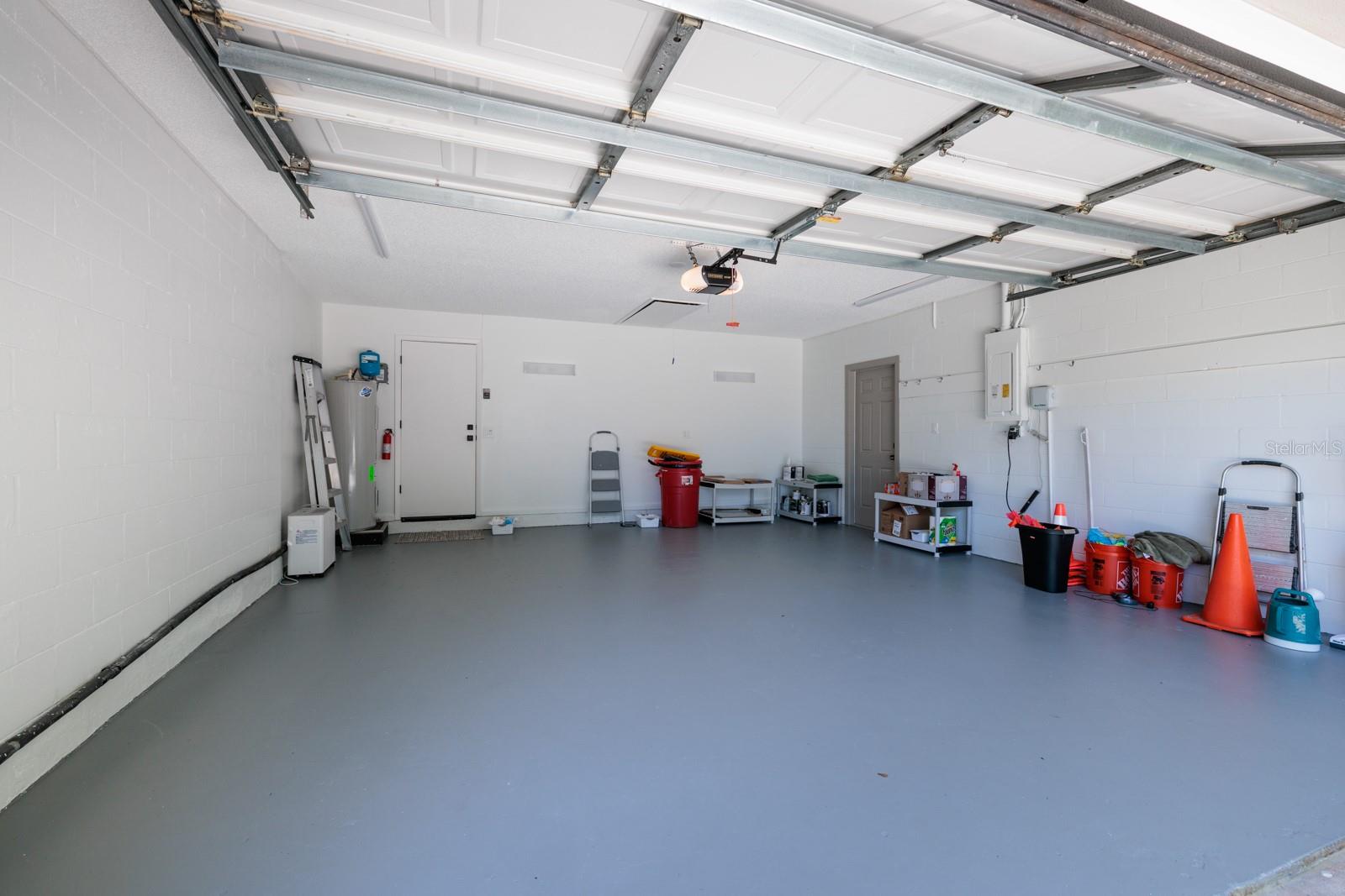 2 Car Garage with Freshly Painted Floors!