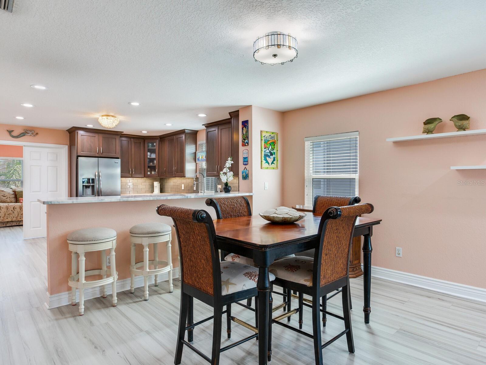 Dining Rm