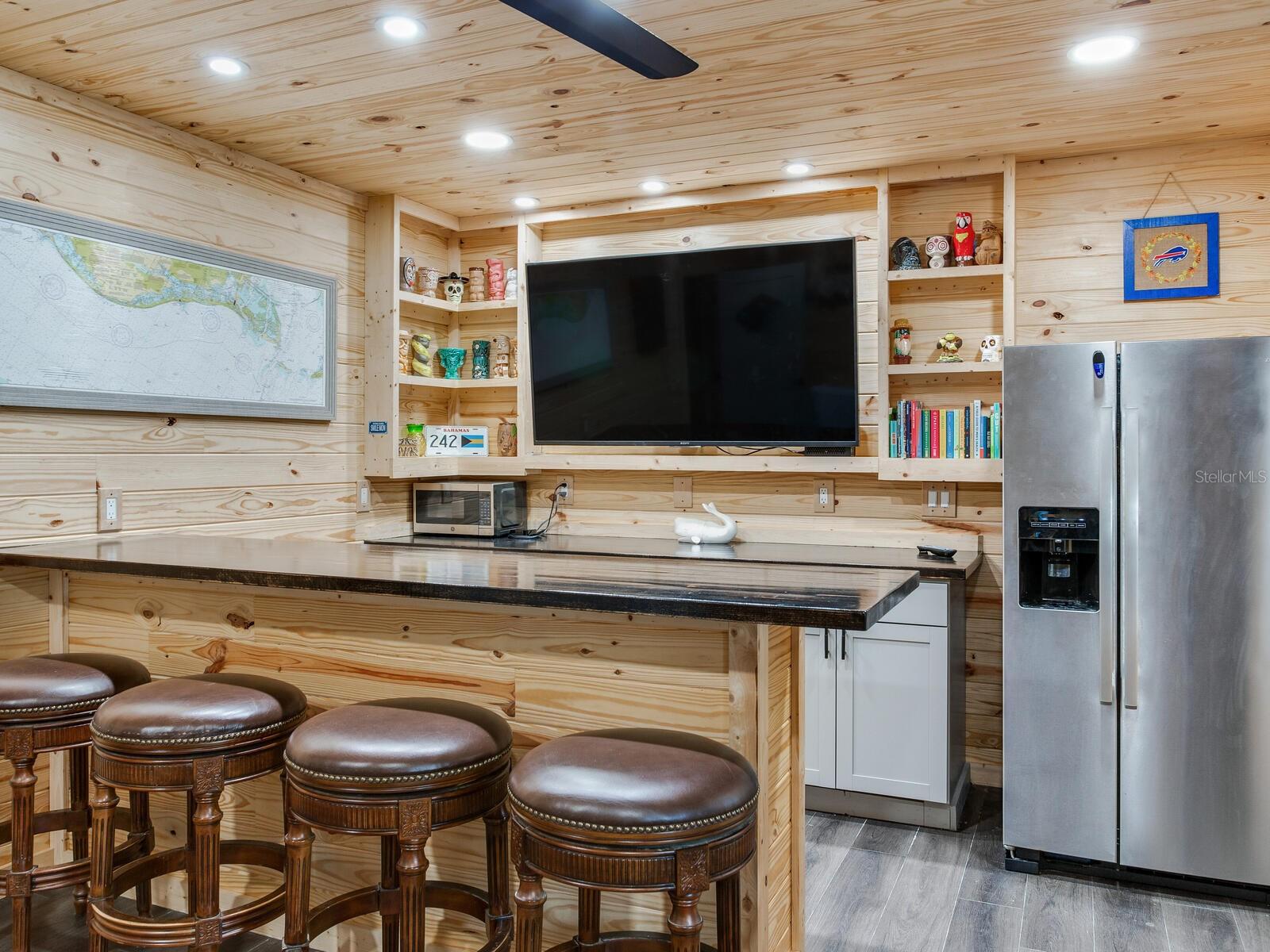 Bar area in Bonus Rm