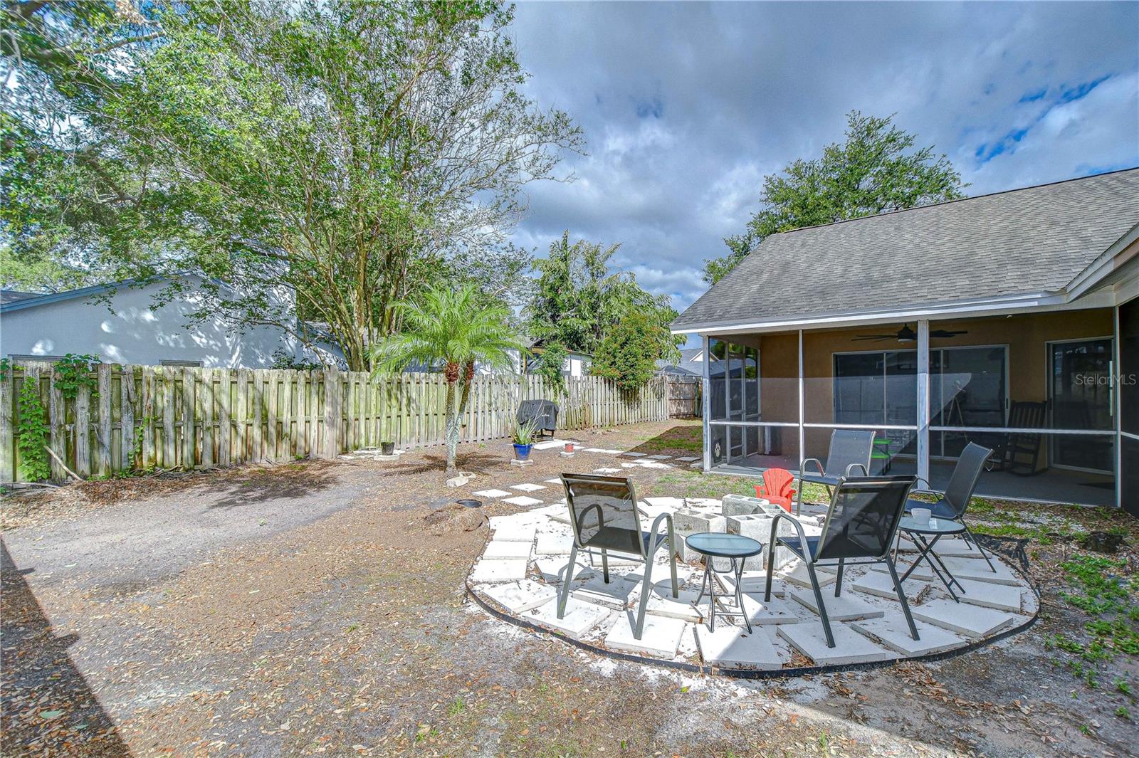 The nicely sized fenced yard offers so much space!