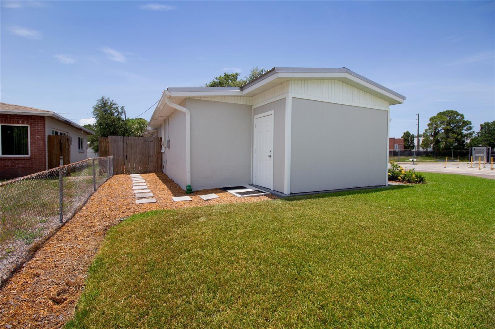 Attached 12x6 shed