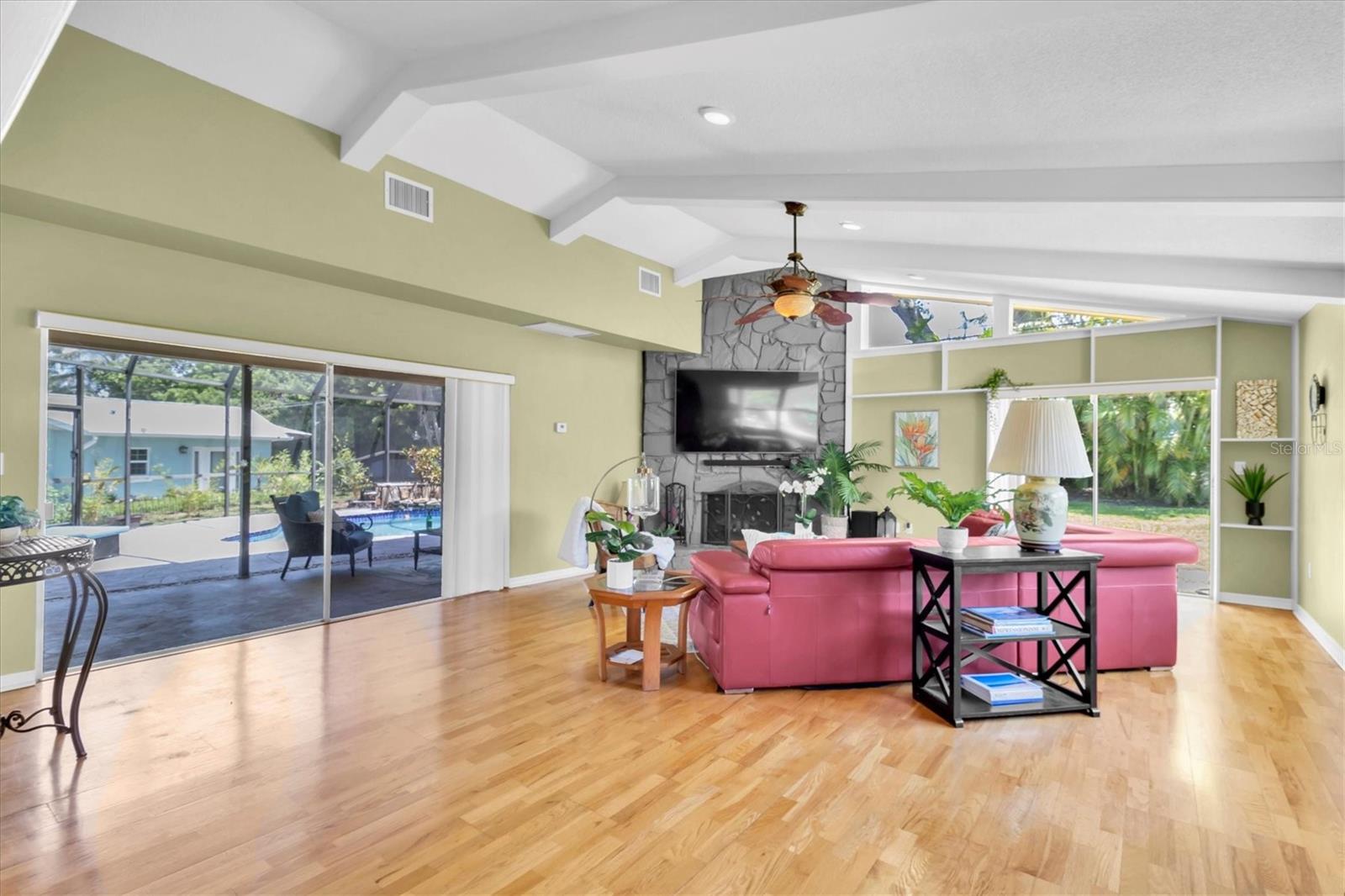 Large Open Livingroom