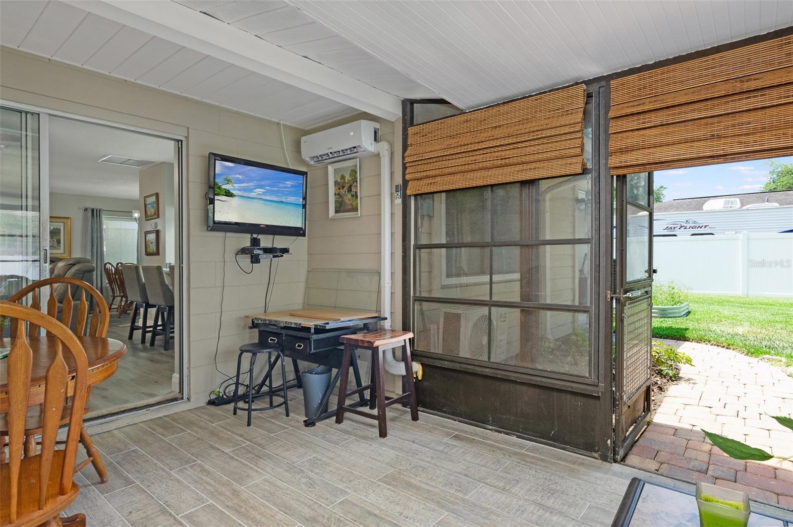 Enclosed Florida room