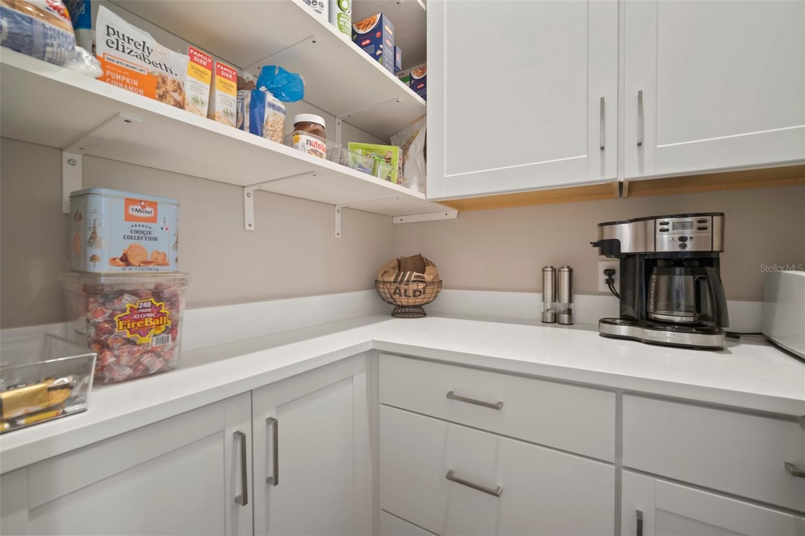 New custom pantry